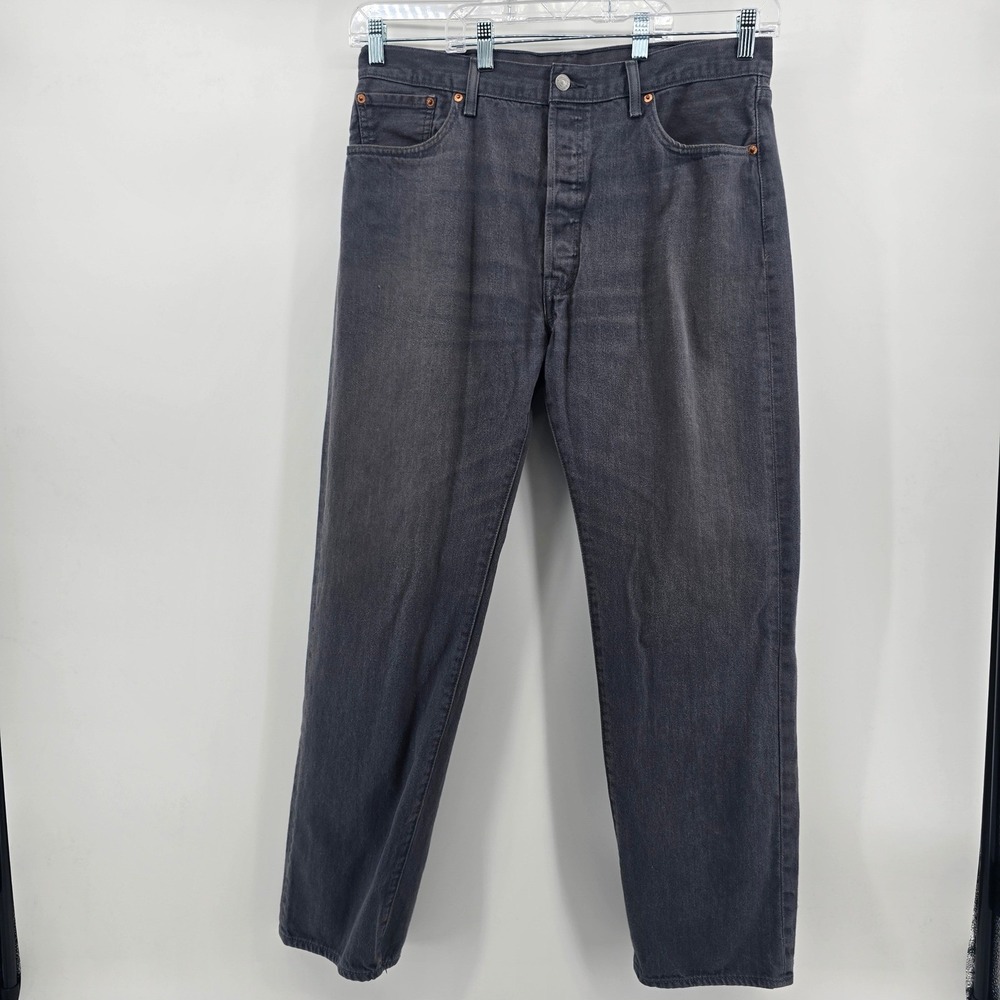 Levis 501 Jeans Mens 38x34 Gray Btn Fly Straight Leg Red Tab Denim Vintage Fade